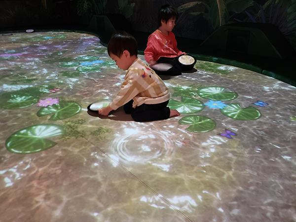 屋内・冒険の島ドコドコ 髙島屋S.C.